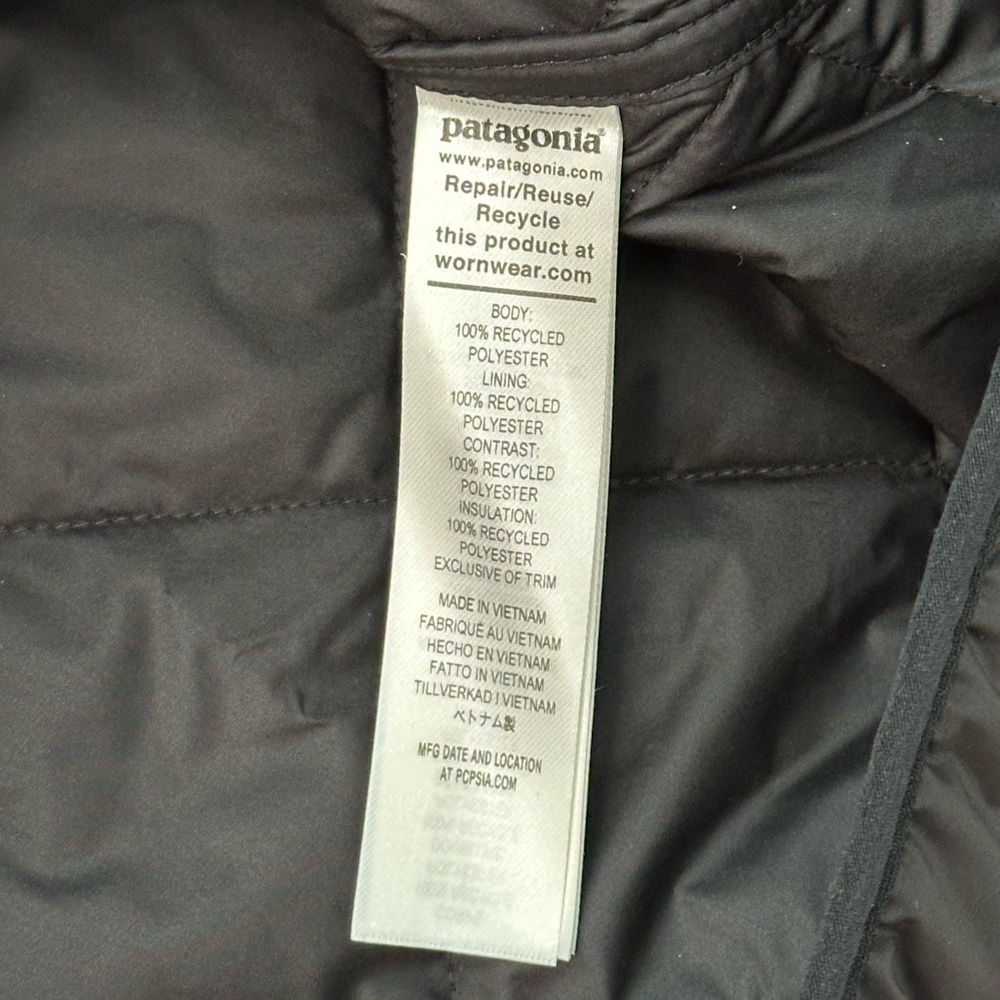 NEW Patagonia Men's Diamond Quilted Bomber Hoody in Black Size Large - Picture 9 of 15